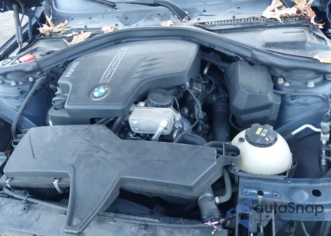 2016 BMW 328I xDrive z USA, uszkodzony, nr VIN WBA8E3C50GK503164